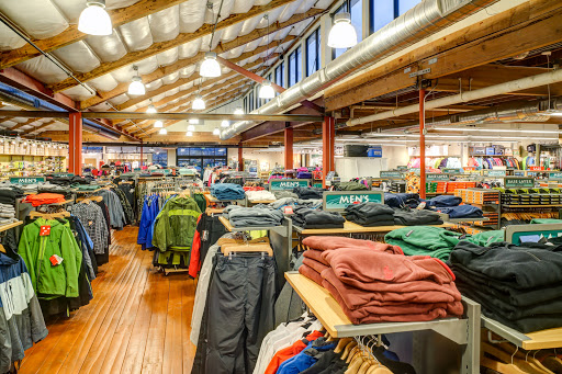 Sporting Goods Store «Any Mountain - Corte Madera», reviews and photos, 71 Tamal Vista Blvd, Corte Madera, CA 94925, USA