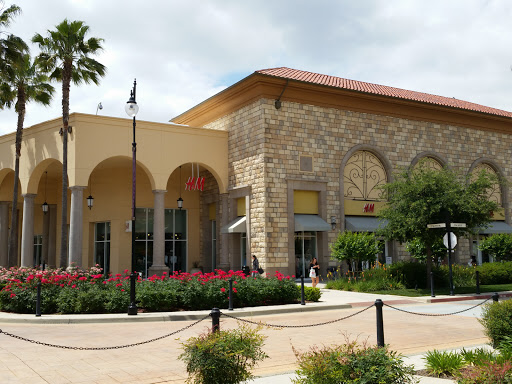 Clothing Store «H&M», reviews and photos, 410 Palladio Pkwy, Folsom, CA 95630, USA