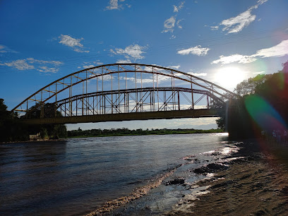 Puente Río Saldaña