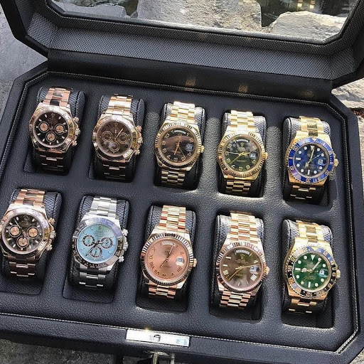 Watch Store «Diamond Club Jewelry Store Miami, Used Rolex Watches Miami», reviews and photos, 36 NE 1st St #154, Miami, FL 33132, USA