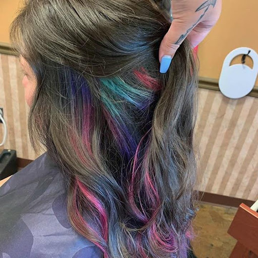 Beauty Salon «The Cutting Edge Salon», reviews and photos, 811 N 12th St, Murray, KY 42071, USA