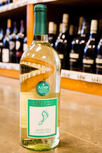 Liquor Store «Sumac Liquors», reviews and photos, 2331 TN-46, Dickson, TN 37055, USA