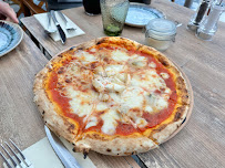 Pizza du Restaurant Le Lodge à Nice - n°13