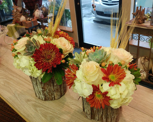 Florist «The Floral Reef», reviews and photos, 7716 Pioneer Way, Gig Harbor, WA 98335, USA