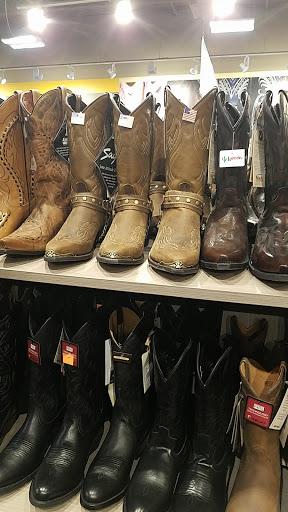 Office Supply Store «Staples», reviews and photos, 1905 Edwards Lake Rd, Birmingham, AL 35235, USA