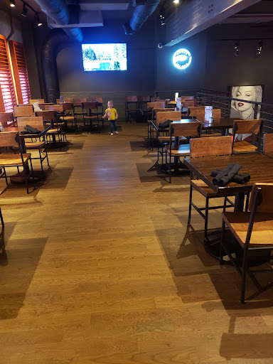 Shopping Mall «Brookside shopping area», reviews and photos, W Meyer Blvd, Kansas City, MO 64113, USA