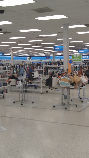 Clothing Store «Ross Dress for Less», reviews and photos, 550 John Ross Pkwy, Rock Hill, SC 29730, USA