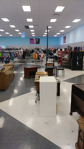 Thrift Store «Opportunity Village Thrift Store», reviews and photos, 390 S Decatur Blvd, Las Vegas, NV 89107, USA