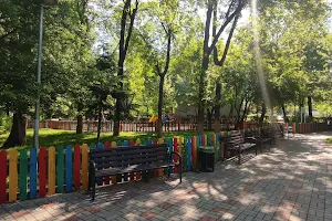 Parcul "Bujoreni" image