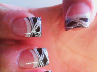Queen's Nails