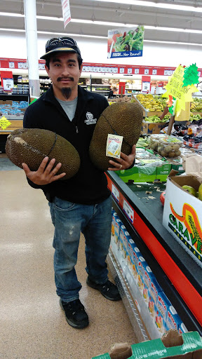 Grocery Store «Price Rite of Seekonk», reviews and photos, 140 Taunton Ave, Seekonk, MA 02771, USA