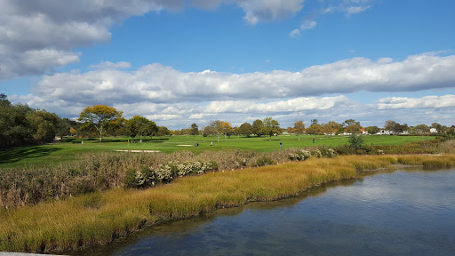 Golf Course «Merrick Golf Course», reviews and photos, 2550 Clubhouse Rd #1, Merrick, NY 11566, USA