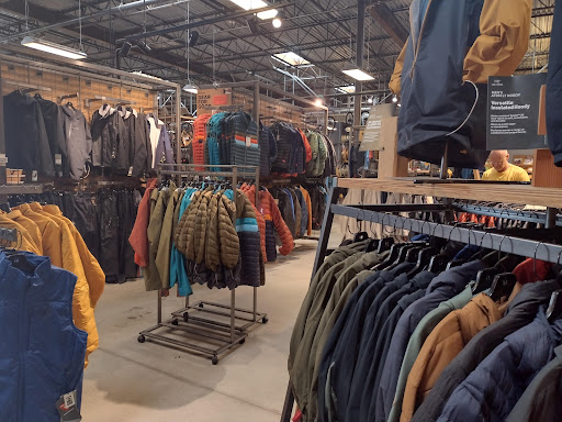 Camping Store «REI», reviews and photos, 766 E Big Beaver Rd, Troy, MI 48083, USA