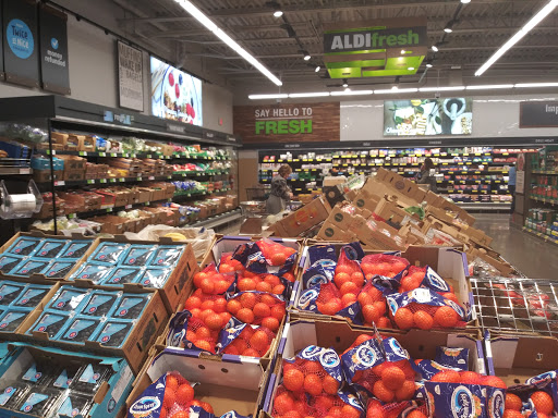 Supermarket «ALDI», reviews and photos, 111 Woodland Terrace E, Oak Ridge, TN 37830, USA