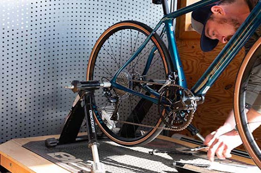 Bicycle Store «Montlake Bicycle Shop», reviews and photos, 2223 24th Ave E, Seattle, WA 98112, USA