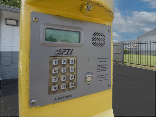 Storage Facility «Extra Space Storage», reviews and photos, 5420 Valley Station Rd, Louisville, KY 40272, USA