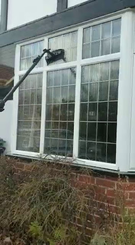 Reviews of Dower Does... Window Cleaning & Gutter Cleaning in Watford - House cleaning service