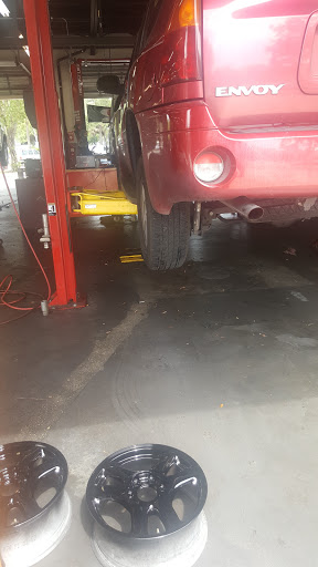 Tire Shop «Firestone Complete Auto Care», reviews and photos, 8701 SW 72nd Ave, Miami, FL 33143, USA