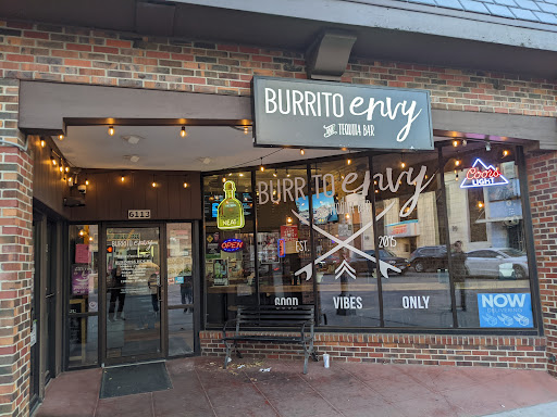 Burrito Restaurant «Burrito Envy & Tequila Bar», reviews and photos, 6113 N Maple St, Omaha, NE 68104, USA