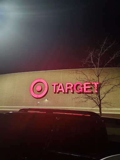 Department Store «Target», reviews and photos, 300 S Randall Rd, Elgin, IL 60123, USA