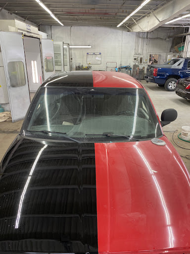 Auto Body Shop «Maaco Collision Repair & Auto Painting», reviews and photos, 1250 Cesar E Chavez Ave, Pontiac, MI 48340, USA