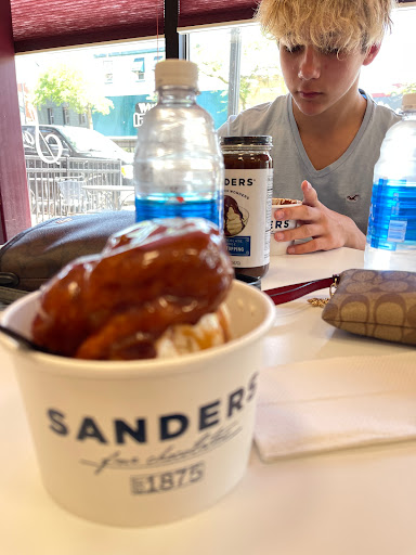 Ice Cream Shop «Sanders Chocolate & Ice Cream Shoppes - Wyandotte», reviews and photos, 3042 Biddle Ave, Wyandotte, MI 48192, USA