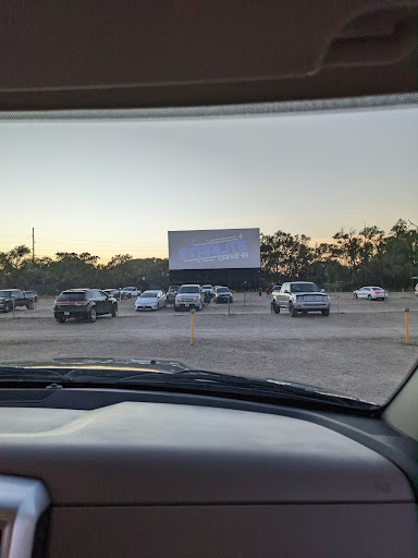 Drive-in Movie Theater «Starlite Drive-In Theatre», reviews and photos, 3900 S Hydraulic Ave, Wichita, KS 67216, USA