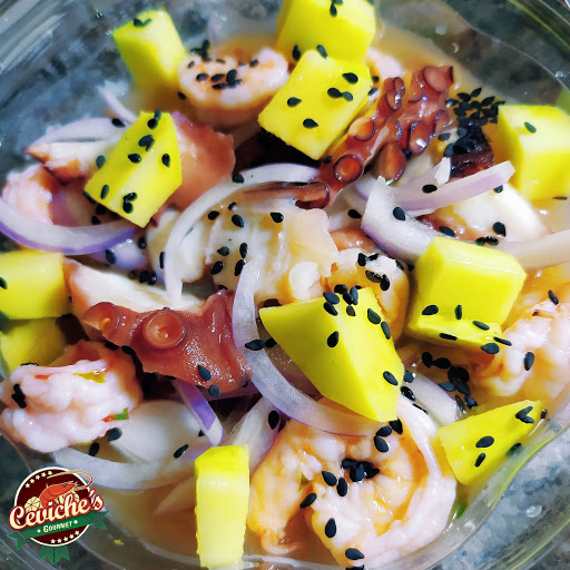 Ceviches Gourmet & Sushi Bar