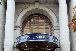 Munro's Books