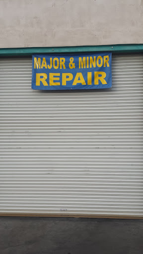 Auto Repair Shop «Imports & American Auto Services», reviews and photos, 304 N Center St, Mesa, AZ 85201, USA