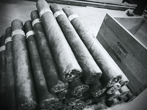 Cigar Shop «Mission Pipe Cigar Shop», reviews and photos, 4001-4 Santa Rita Rd, Pleasanton, CA 94588, USA