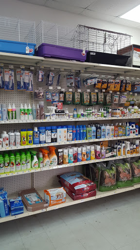 Pet Store «Inland Reef Pet Store», reviews and photos, 817 Cross Lanes Dr, Cross Lanes, WV 25313, USA