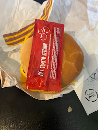 Cheeseburger du Restauration rapide McDonald's à Cabriès - n°6
