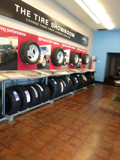 Tire Shop «Firestone Complete Auto Care», reviews and photos, 10141 Balboa Blvd, Northridge, CA 91325, USA