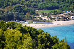 Photo de Platanitsi Beach II avec un rivage spacieux