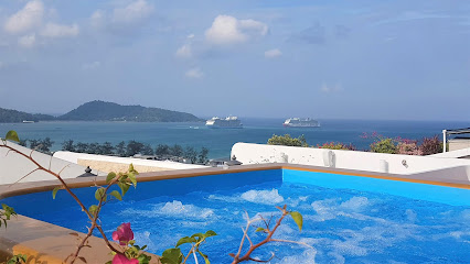 The Andaman Hills - Private Holiday Apartment - Rooftop Terrace with Jacuzzi Pool