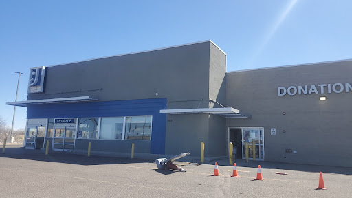 Thrift Store «Discover Goodwill Pueblo Retail Center», reviews and photos