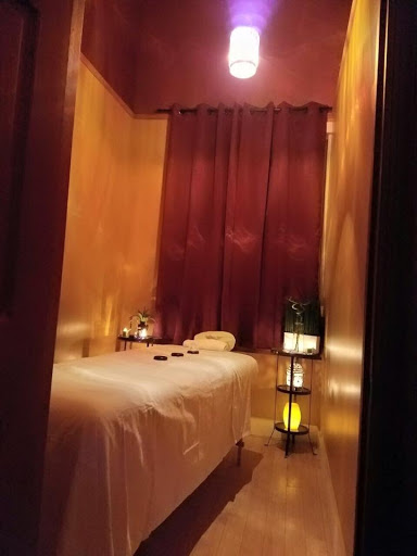 Beauty Salon «Le Chic Beauty Salon», reviews and photos, 3634 Georgia Ave NW, Washington, DC 20010, USA