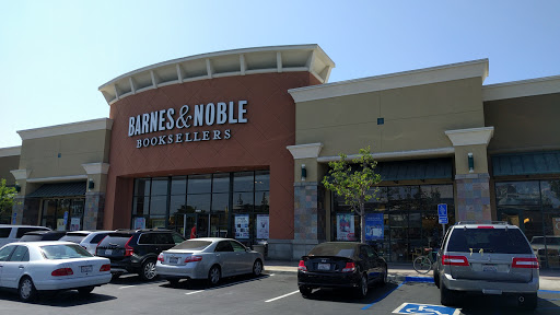 Barnes & Noble image
