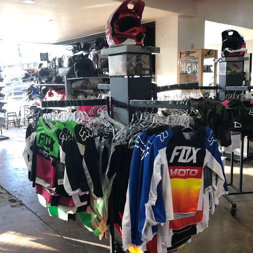 Motorcycle Dealer «Moto United - Beach Cities - Suzuki Polaris Yamaha», reviews and photos, 10401 Alondra Blvd, Bellflower, CA 90706, USA