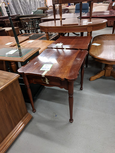 Social Services Organization «Habitat For Humanity of New Castle County Restore», reviews and photos