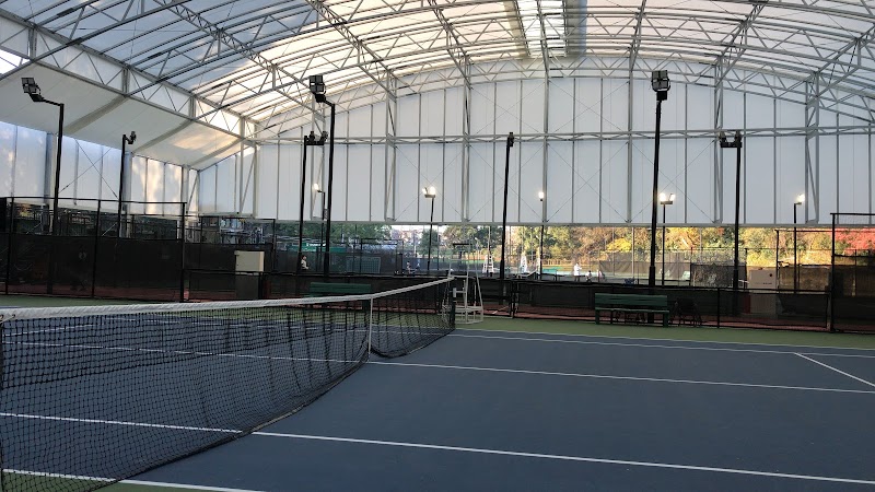 （公財）吉田記念テニス研修センター（TTC）