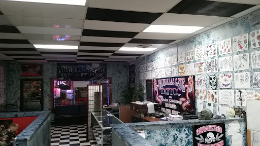 Tattoo Shop «Valhallas Gate Tattoo», reviews and photos, 201 Caldwell Blvd, Nampa, ID 83651, USA