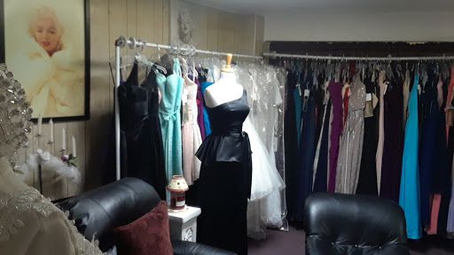 Bridal Shop «Cove Bridal & Dress Salon», reviews and photos, 2015 Cove Rd, Pennsauken Township, NJ 08110, USA