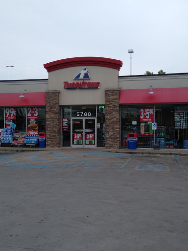 Shopping Mall «Speedway Super Center», reviews and photos, 6020 Crawfordsville Rd, Speedway, IN 46224, USA