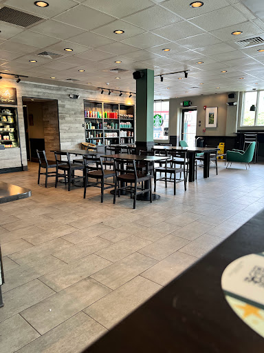 Coffee Shop «Starbucks», reviews and photos, 3828 Kennett Pike A, Greenville, DE 19807, USA