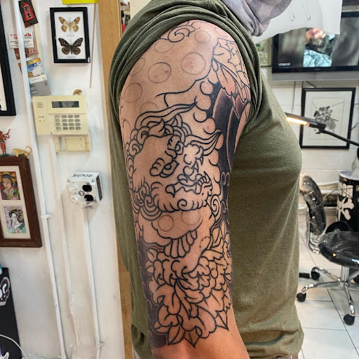 Explore group tattoo ideas for 4, creative tattoo ideas in Honolulu, available at 434 TATTOO WAIKIKI