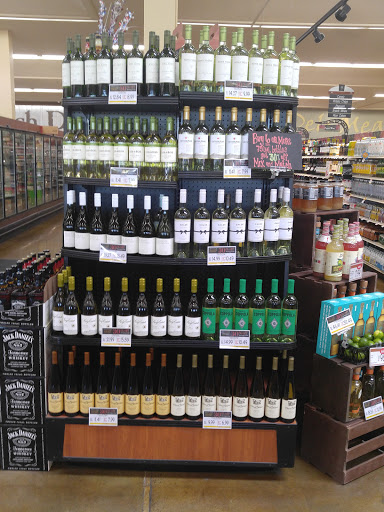 Grocery Store «Bel Air Market #511», reviews and photos, 4005 Manzanita Ave, Carmichael, CA 95608, USA