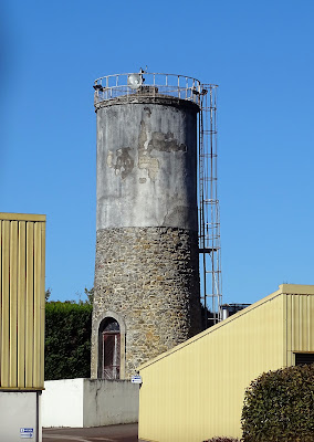 Château d'eau à Baudemont