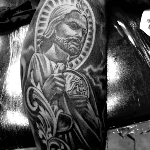 Tattoo Shop «Aztec Ink», reviews and photos, 8920 North Fwy, Houston, TX 77037, USA
